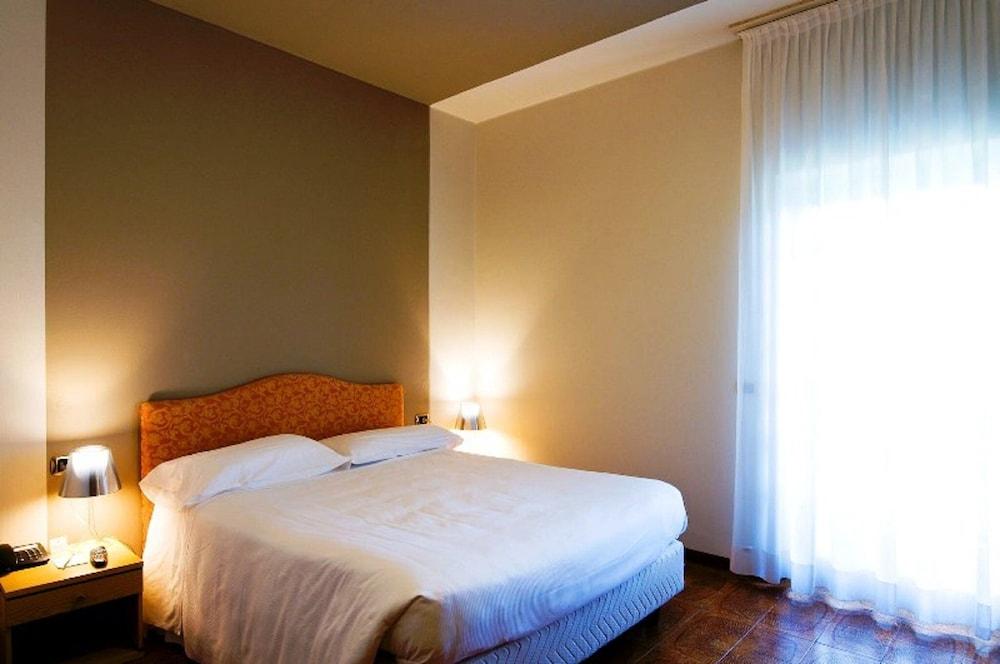 Hotel Milano Alpen Resort Meeting&Spa Castione della Presolana Ngoại thất bức ảnh