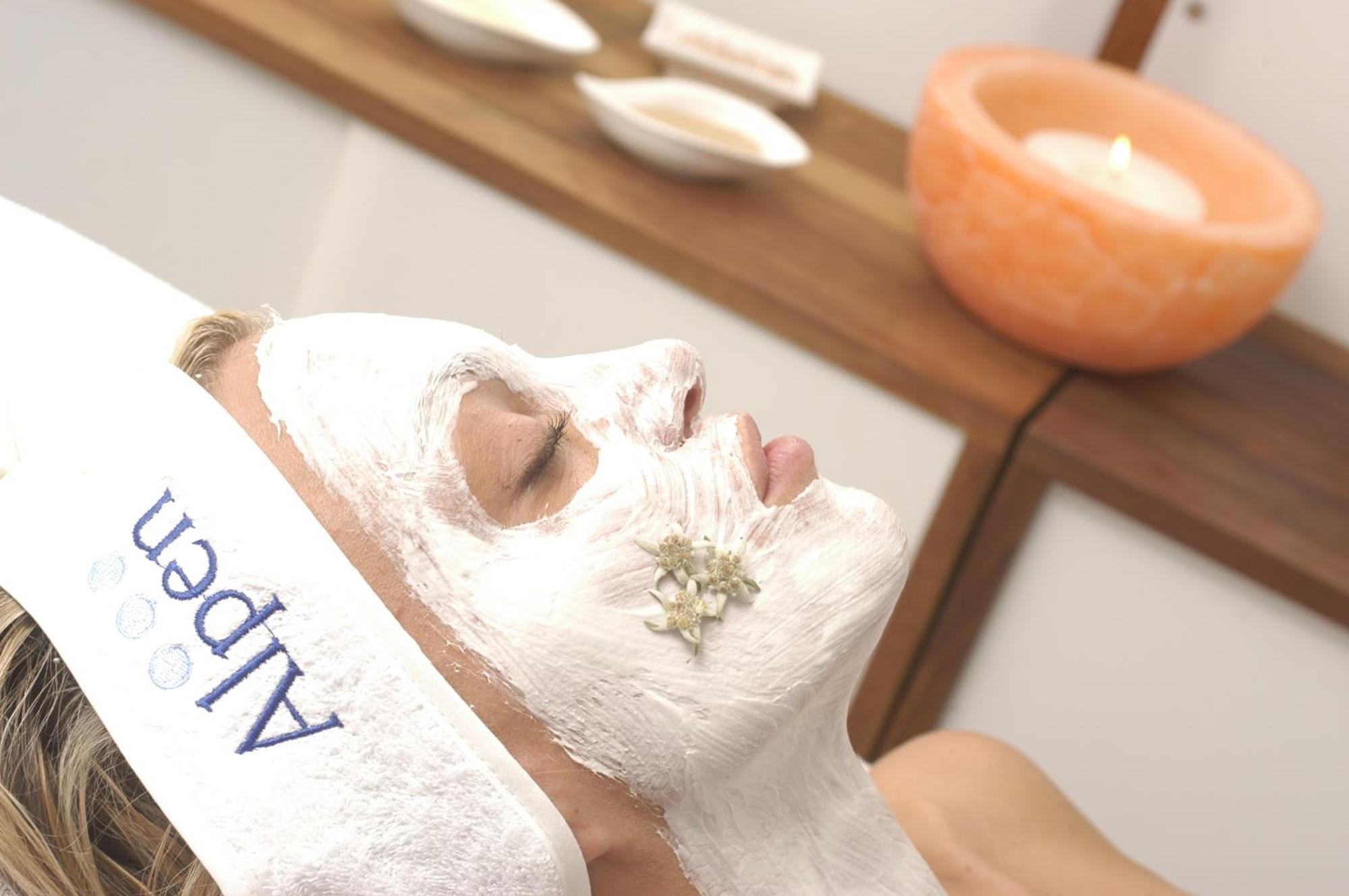 Hotel Milano Alpen Resort Meeting&Spa Castione della Presolana Ngoại thất bức ảnh